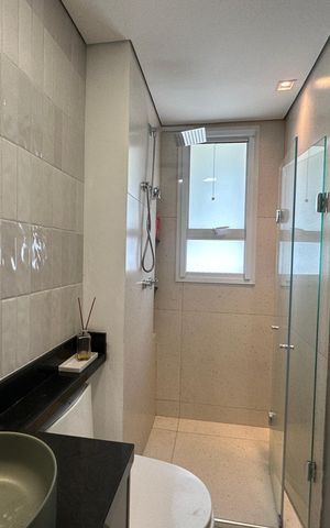 Apartamento à venda com 89m², 2 quartos e 2 vagas Apartamento à venda com 89m², 2 quartos e 2 vagasBanheiro da Suíte
