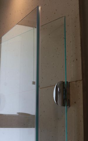 Apartamento à venda com 89m², 2 quartos e 2 vagas Apartamento à venda com 89m², 2 quartos e 2 vagasBanheiro da Suíte