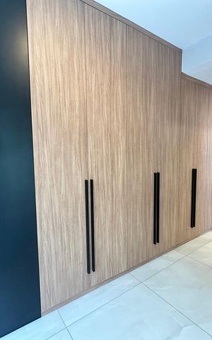 Apartamento à venda com 89m², 2 quartos e 2 vagas Apartamento à venda com 89m², 2 quartos e 2 vagasCloset da suíte