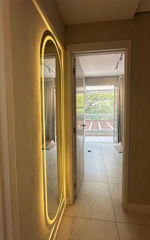 Apartamento à venda com 89m², 2 quartos e 2 vagas Apartamento à venda com 89m², 2 quartos e 2 vagasHall social