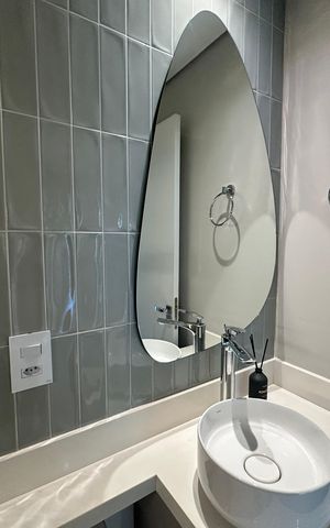Apartamento à venda com 89m², 2 quartos e 2 vagas Apartamento à venda com 89m², 2 quartos e 2 vagasBanheiro Social