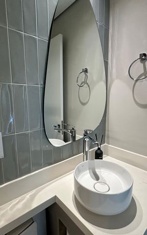 Apartamento à venda com 89m², 2 quartos e 2 vagas Apartamento à venda com 89m², 2 quartos e 2 vagasBanheiro Social