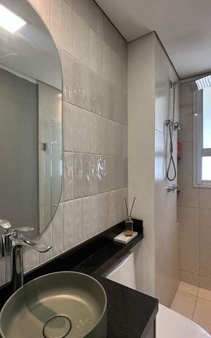 Apartamento à venda com 89m², 2 quartos e 2 vagas Apartamento à venda com 89m², 2 quartos e 2 vagasBanheiro da Suíte