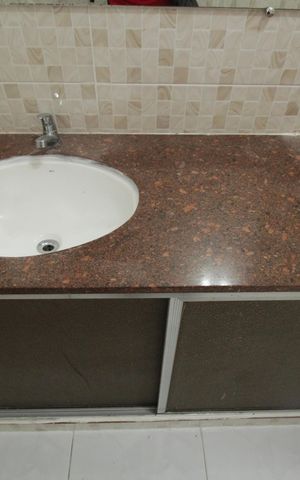 Casa para alugar com 98m², 3 quartos e 2 vagasBanheiro