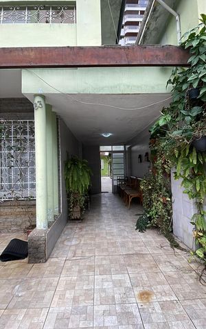 Casa para alugar com 110m², 3 quartos e 3 vagas Casa para alugar com 110m², 3 quartos e 3 vagasFachada