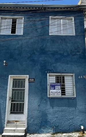Casa de condomínio para alugar com 38m², 1 quarto e 1 vaga Casa de condomínio para alugar com 38m², 1 quarto e 1 vagaFachada + Placa