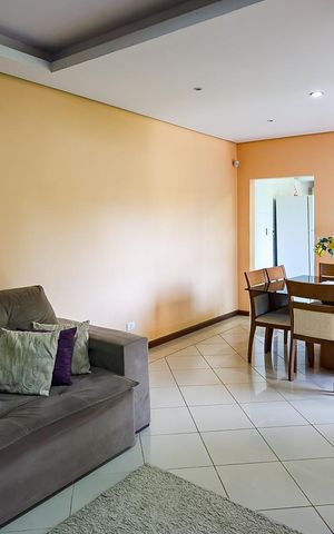 Casa à venda com 270m², 3 quartos e 9 vagasSala