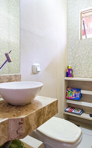 Casa à venda com 270m², 3 quartos e 9 vagasLavabo
