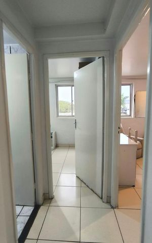 Apartamento para alugar com 42m², 2 quartos e sem vaga Apartamento para alugar com 42m², 2 quartos e sem vagaCorredor