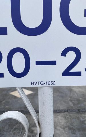 Casa de condomínio para alugar com 53m², 2 quartos e 1 vaga Casa de condomínio para alugar com 53m², 2 quartos e 1 vagaPlaca HVTG 1252