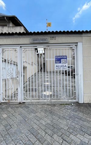 Casa de condomínio para alugar com 53m², 2 quartos e 1 vaga Casa de condomínio para alugar com 53m², 2 quartos e 1 vagaFachada + Placa