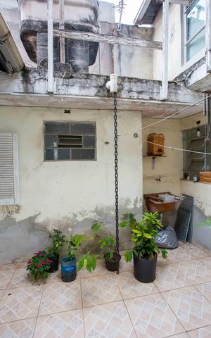 Casa à venda com 157m², 4 quartos e 2 vagasCasa 2 - Área de Serviço