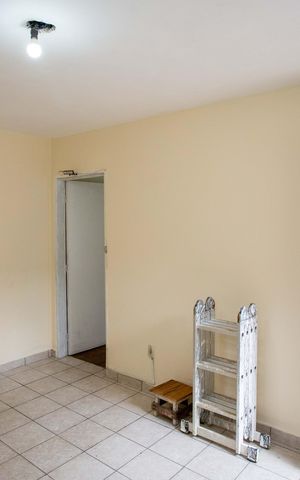Casa à venda com 157m², 4 quartos e 2 vagasCasa 2 - Cozinha