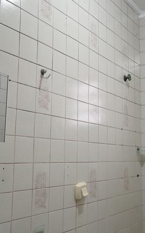Casa para alugar com 111m², 2 quartos e 1 vagaBanheiro