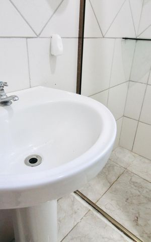 Casa para alugar com 260m², 6 quartos e 4 vagasBanheiro da Suíte 1
