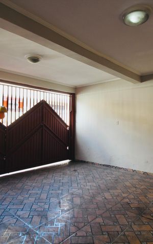 Casa para alugar com 260m², 6 quartos e 4 vagasGaragem