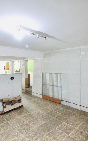 Casa para alugar com 260m², 6 quartos e 4 vagasÁrea gourmet