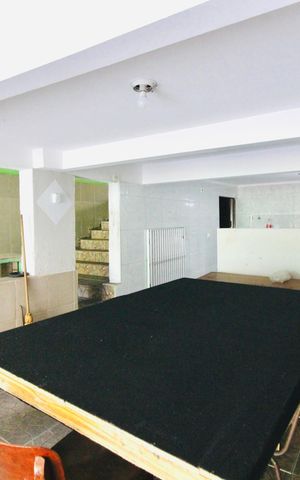 Casa para alugar com 260m², 6 quartos e 4 vagasÁrea gourmet