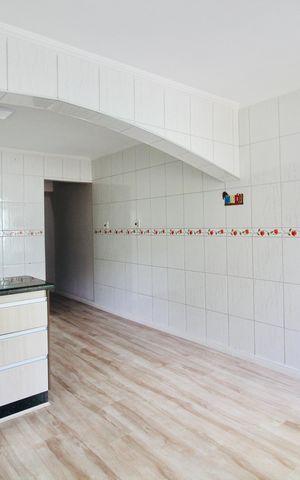 Casa para alugar com 260m², 6 quartos e 4 vagasCozinha