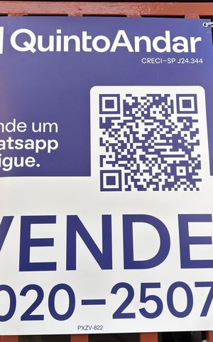 Casa para alugar com 260m², 6 quartos e 4 vagasFachada