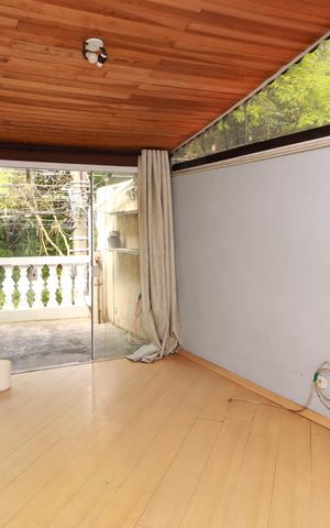 Casa para alugar com 120m², 2 quartos e 2 vagas Casa para alugar com 120m², 2 quartos e 2 vagasSala