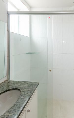 Apartamento à venda com 91m², 3 quartos e 1 vaga Apartamento à venda com 91m², 3 quartos e 1 vagaBanheiro Social