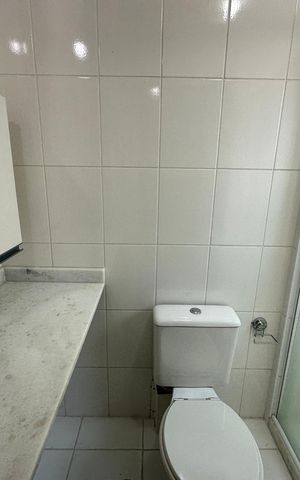 Apartamento para alugar com 61m², 2 quartos e 1 vaga Apartamento para alugar com 61m², 2 quartos e 1 vagaBanheiro da Suíte