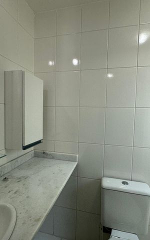 Apartamento para alugar com 61m², 2 quartos e 1 vaga Apartamento para alugar com 61m², 2 quartos e 1 vagaBanheiro da Suíte