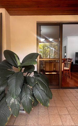 Apartamento à venda com 118m², 3 quartos e 2 vagas Apartamento à venda com 118m², 3 quartos e 2 vagasVaranda da Sala