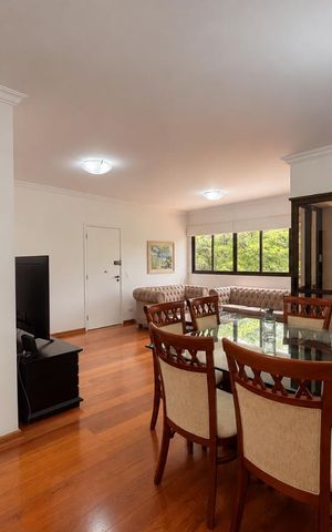 Apartamento à venda com 118m², 3 quartos e 2 vagas Apartamento à venda com 118m², 3 quartos e 2 vagasSala de Jantar