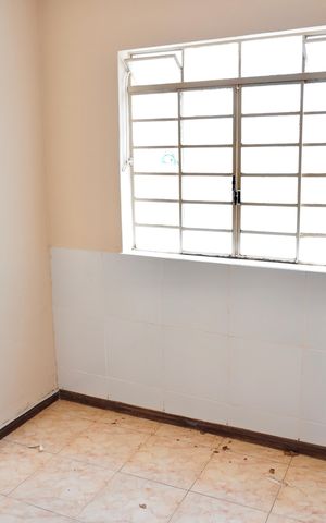 Casa à venda com 360m², 4 quartos e 1 vaga Casa à venda com 360m², 4 quartos e 1 vagaQuarto 1