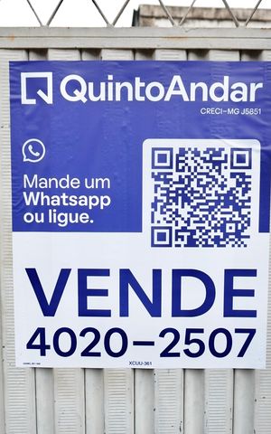 Casa à venda com 360m², 4 quartos e 1 vaga Casa à venda com 360m², 4 quartos e 1 vagaInstalação de placa 5A: foto 1