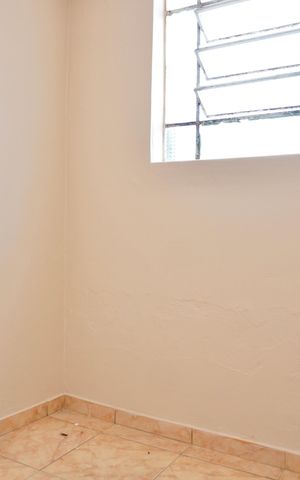 Casa à venda com 360m², 4 quartos e 1 vaga Casa à venda com 360m², 4 quartos e 1 vagaQuarto 3