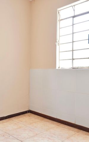 Casa à venda com 360m², 4 quartos e 1 vaga Casa à venda com 360m², 4 quartos e 1 vagaQuarto 2