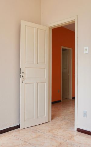 Casa à venda com 360m², 4 quartos e 1 vaga Casa à venda com 360m², 4 quartos e 1 vagaQuarto 1