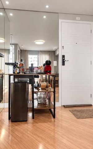Apartamento para alugar com 60m², 2 quartos e 1 vaga Apartamento para alugar com 60m², 2 quartos e 1 vagaEntrada
