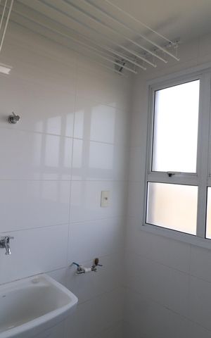 Apartamento para alugar com 73m², 2 quartos e 2 vagasCozinha