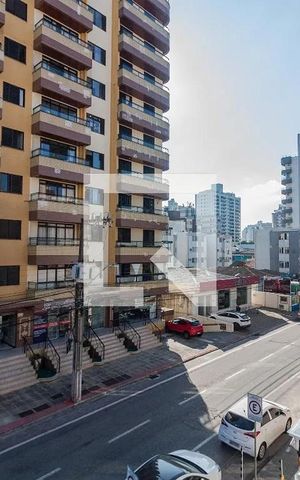 Apartamento para alugar com 79m², 3 quartos e 1 vagaFachada