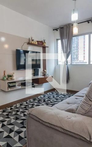 Apartamento para alugar com 79m², 3 quartos e 1 vagaSala