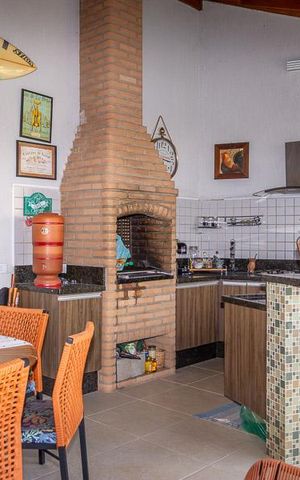 Casa à venda com 232m², 2 quartos e 2 vagasEspaço Gourmet