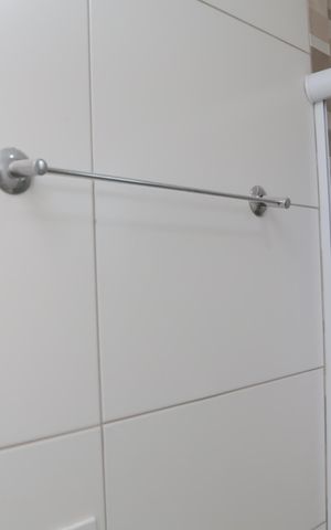 Casa de condomínio à venda com 52m², 2 quartos e 1 vaga Casa de condomínio à venda com 52m², 2 quartos e 1 vagaBanheiro