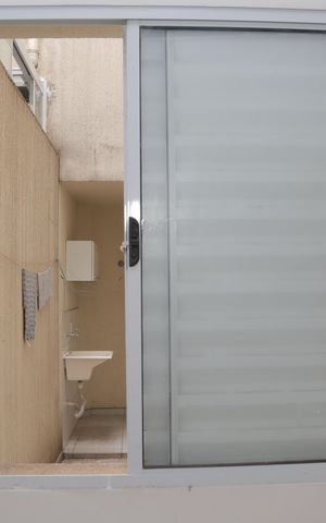 Casa de condomínio à venda com 52m², 2 quartos e 1 vaga Casa de condomínio à venda com 52m², 2 quartos e 1 vagaVista da janela do quarto 1
