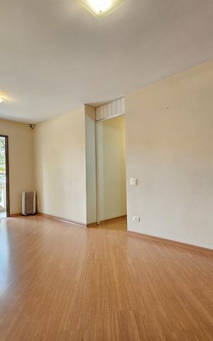 Apartamento à venda com 75m², 3 quartos e 1 vaga Apartamento à venda com 75m², 3 quartos e 1 vagaSala