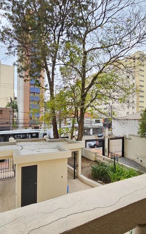 Apartamento à venda com 75m², 3 quartos e 1 vaga Apartamento à venda com 75m², 3 quartos e 1 vagaVaranda