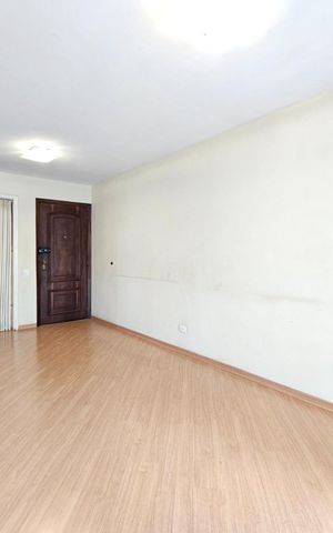 Apartamento à venda com 75m², 3 quartos e 1 vaga Apartamento à venda com 75m², 3 quartos e 1 vagaSala
