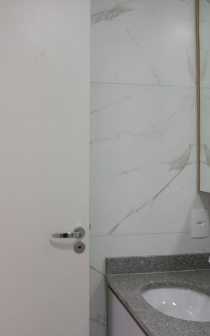 Apartamento para alugar com 41m², 2 quartos e sem vagaBanheiro