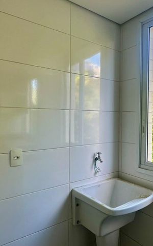 Apartamento à venda com 160m², 3 quartos e 3 vagas Apartamento à venda com 160m², 3 quartos e 3 vagasÁrea de Serviço