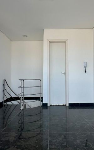 Apartamento à venda com 160m², 3 quartos e 3 vagas Apartamento à venda com 160m², 3 quartos e 3 vagasSala