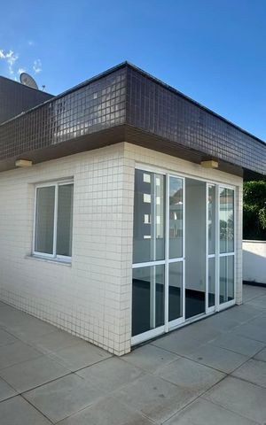 Apartamento à venda com 160m², 3 quartos e 3 vagas Apartamento à venda com 160m², 3 quartos e 3 vagasCobertura