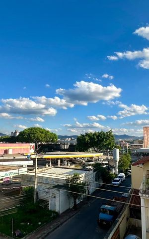 Apartamento à venda com 160m², 3 quartos e 3 vagas Apartamento à venda com 160m², 3 quartos e 3 vagasVista